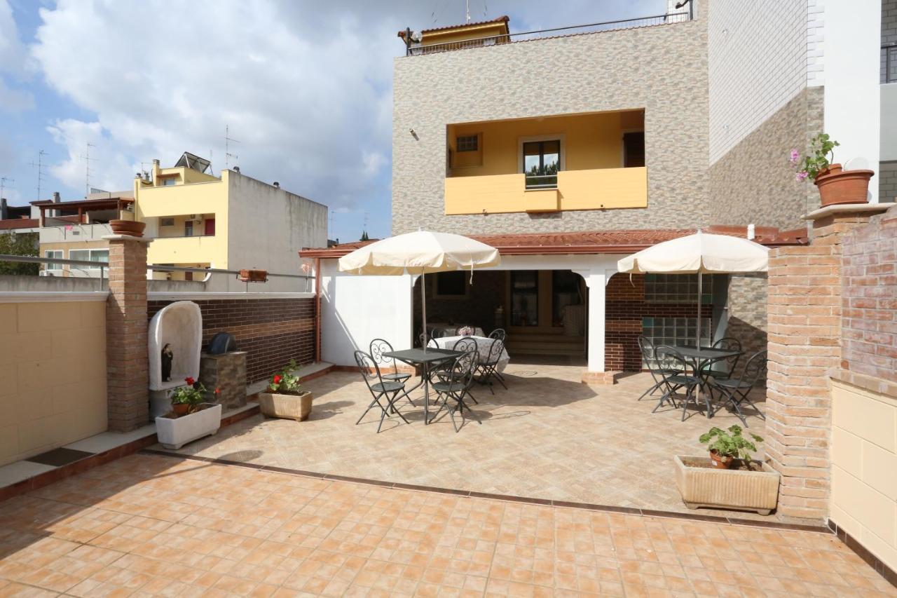 Santoronzo Bed and Breakfast Turi Esterno foto